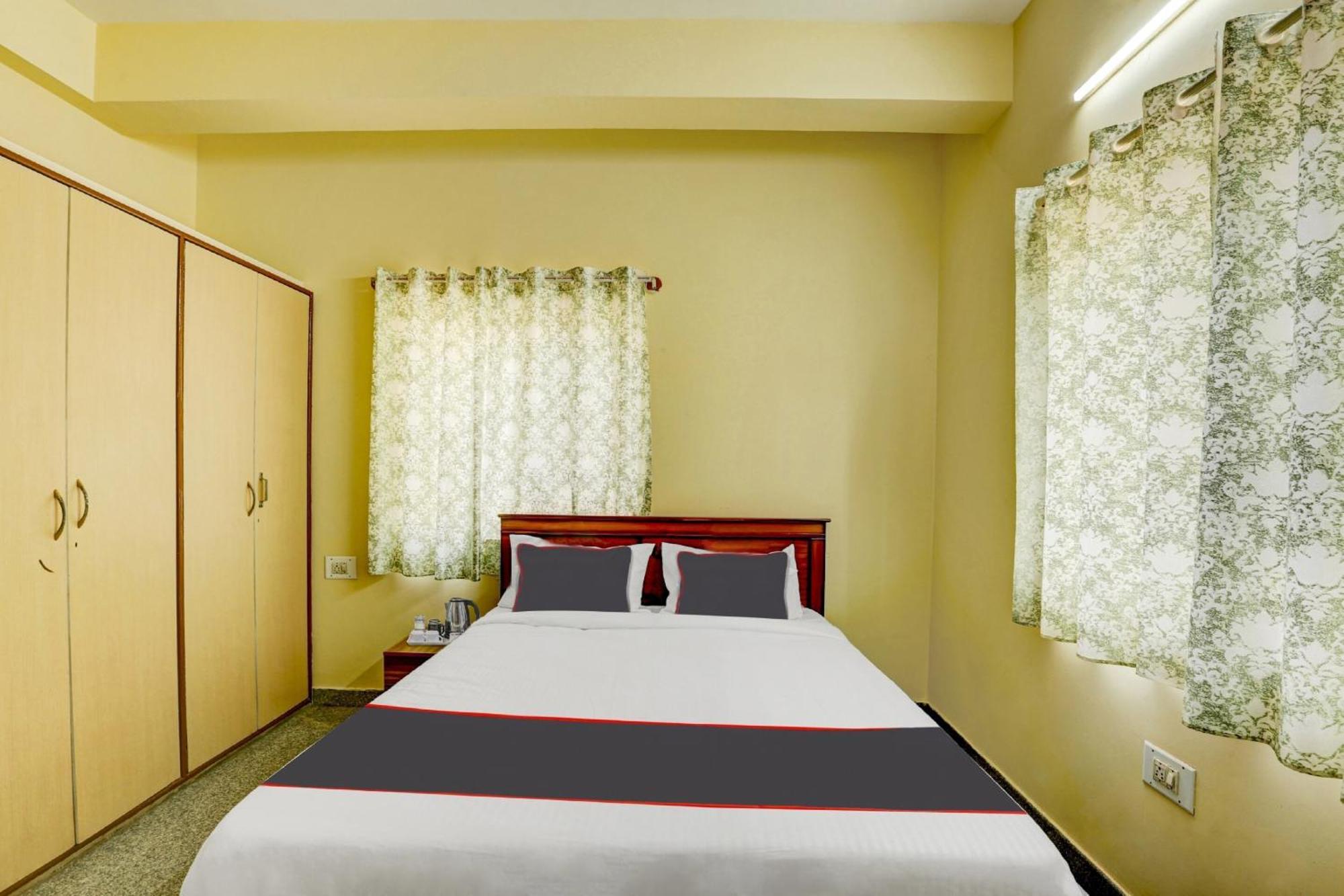 Collection O Relax Stay Apartments Бангалор Экстерьер фото