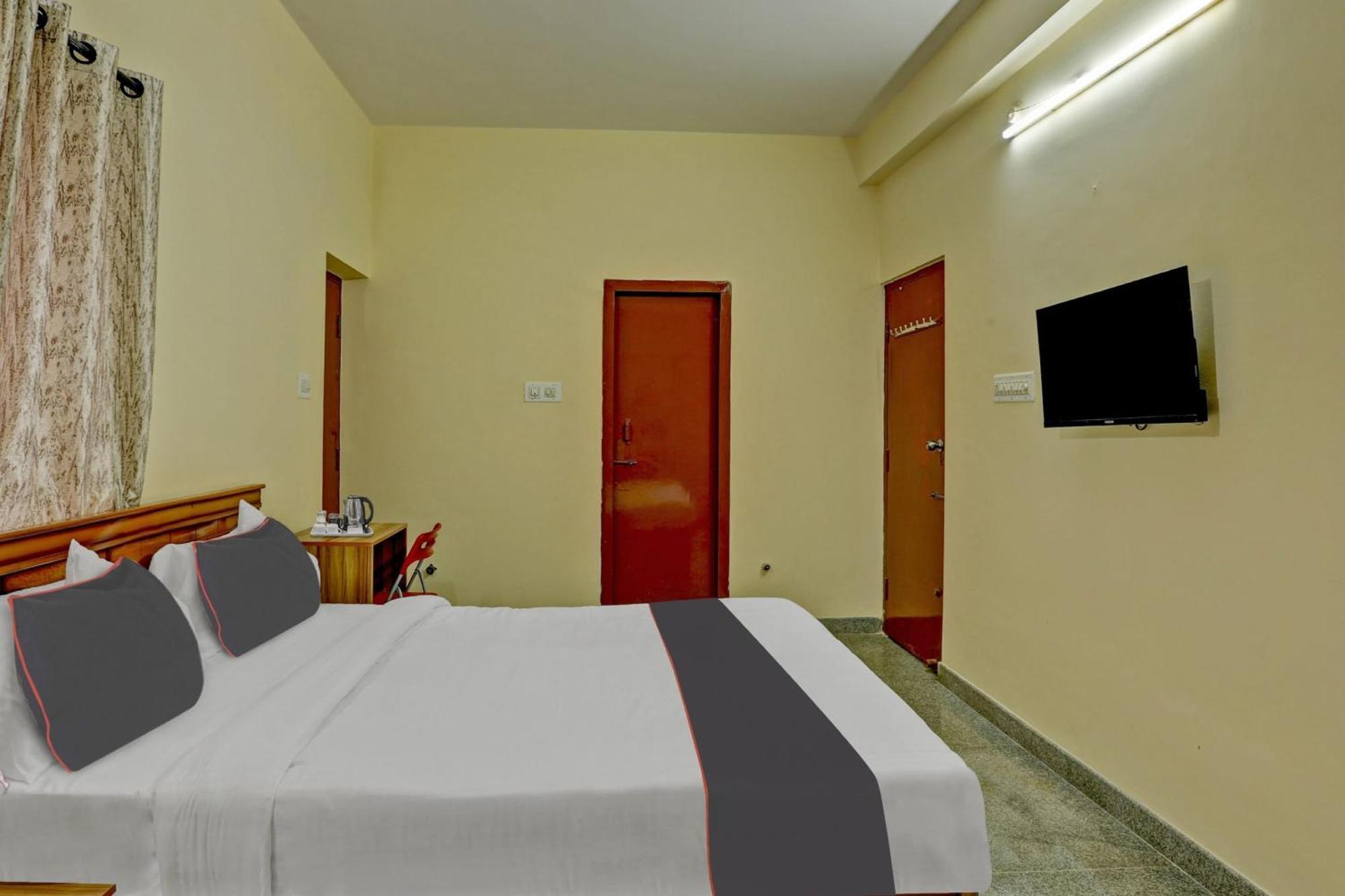 Collection O Relax Stay Apartments Бангалор Экстерьер фото